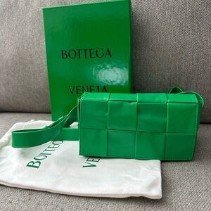 Bottega Veneta Daniel Lee Parakeet Green Cassette Belt Bag New